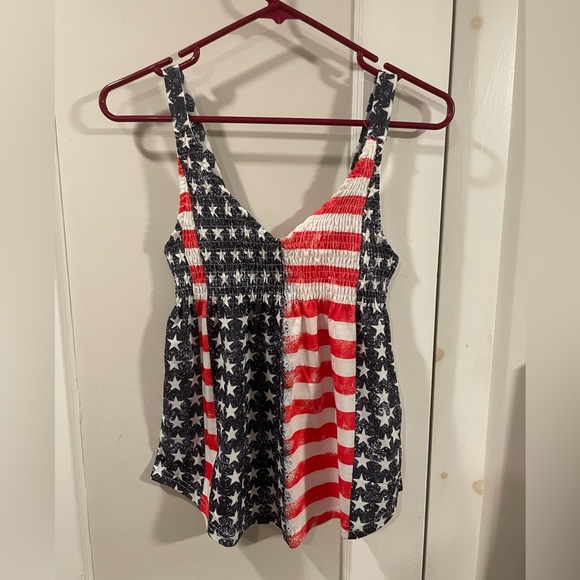 Tops - Brand new, didn’t come w tags, American Flag Tank Top Shirt, women’s small